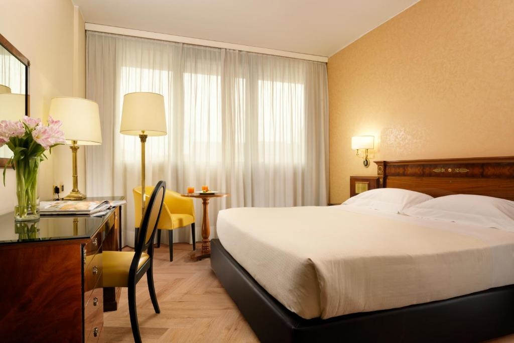 UNA HOTELS Scandinavia Milano 4
