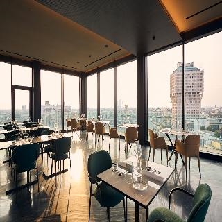 Uptown Palace 4
