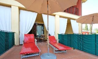 Villa Madrina Lovely and Dynamic Hotel 2