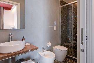 Well Suites - Piazza dei Martiri 3