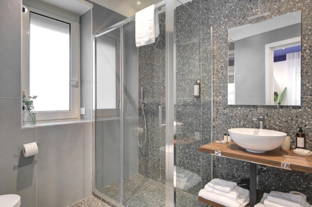 Well Suites - Piazza dei Martiri 3