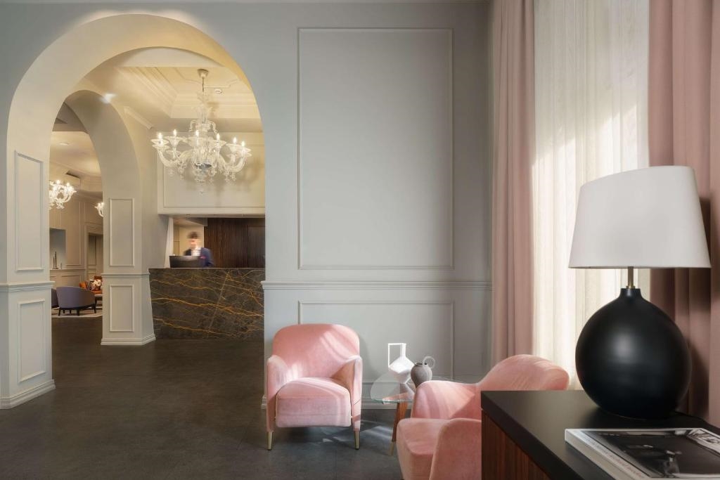 Worldhotel Casati 18 2