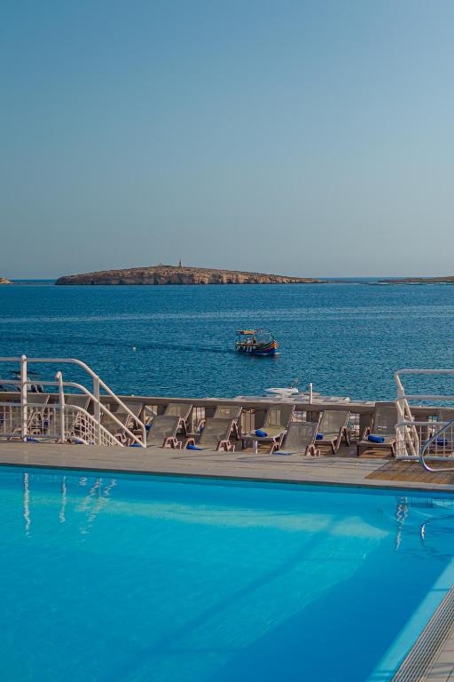 Gillieru Harbour Hotel 4