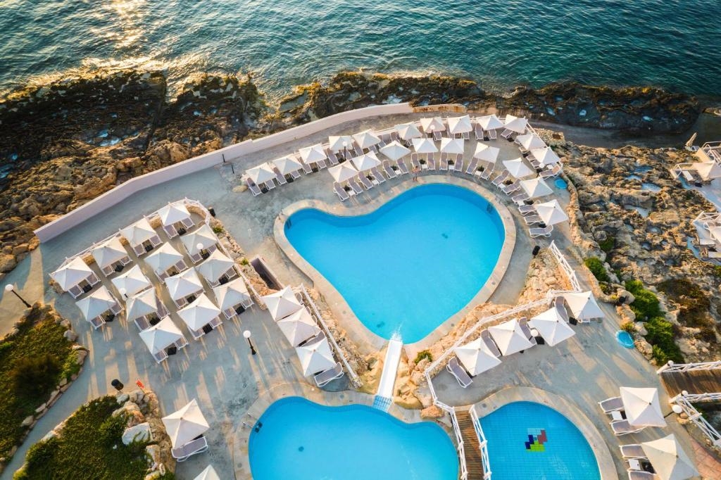Radisson Blu Resort, Malta St. Julians 4