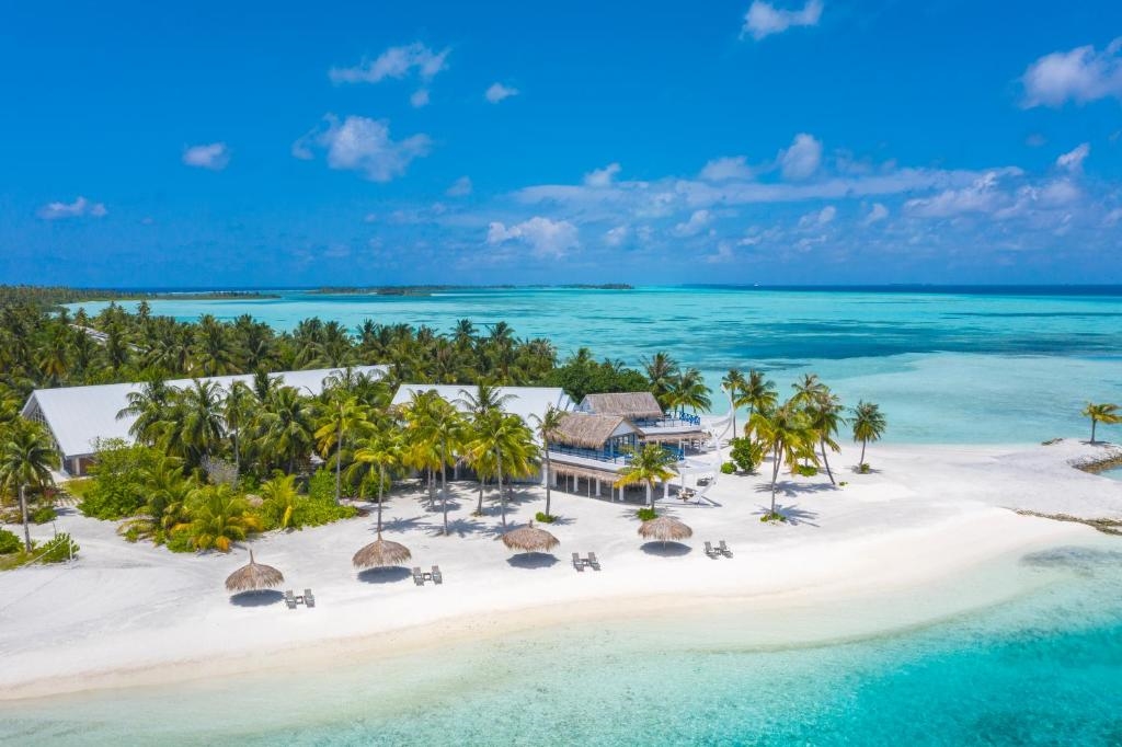 RAHAA RESORT 2