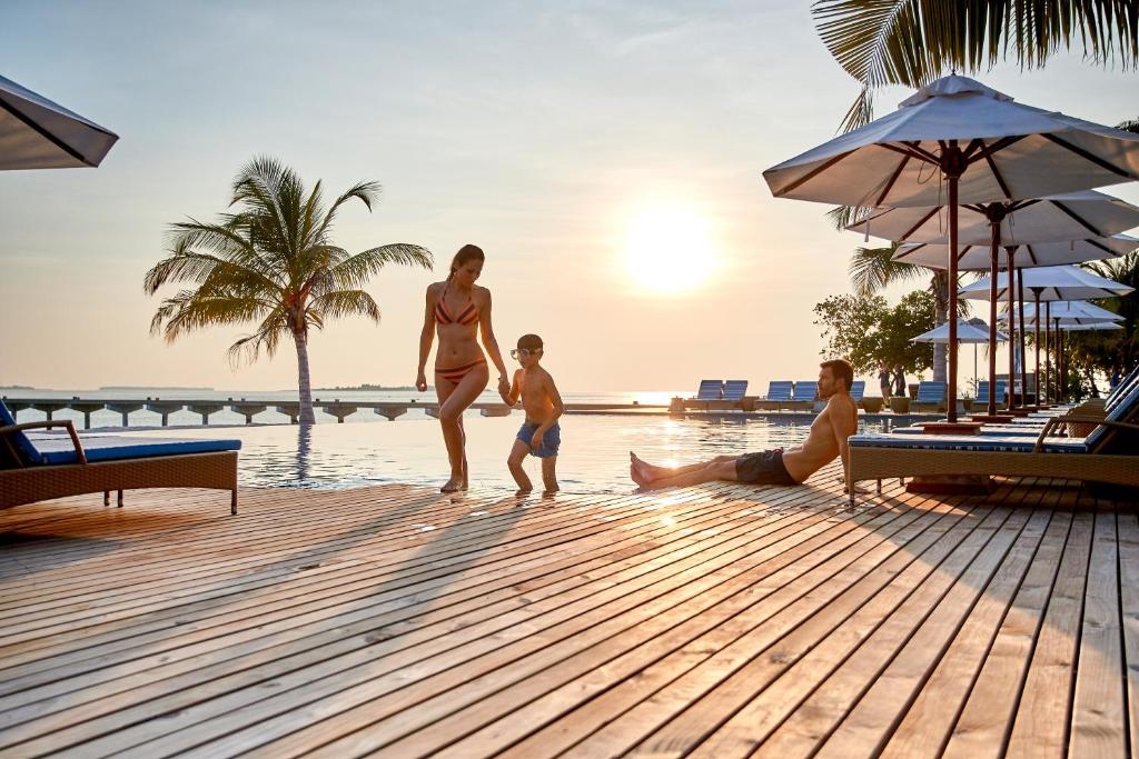 ROBINSON CLUB NOONU 5