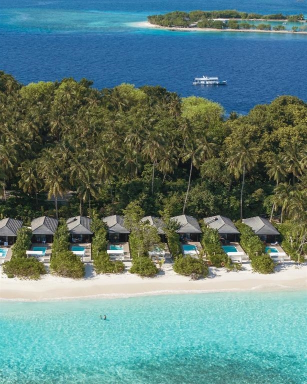 ROYAL ISLAND 2