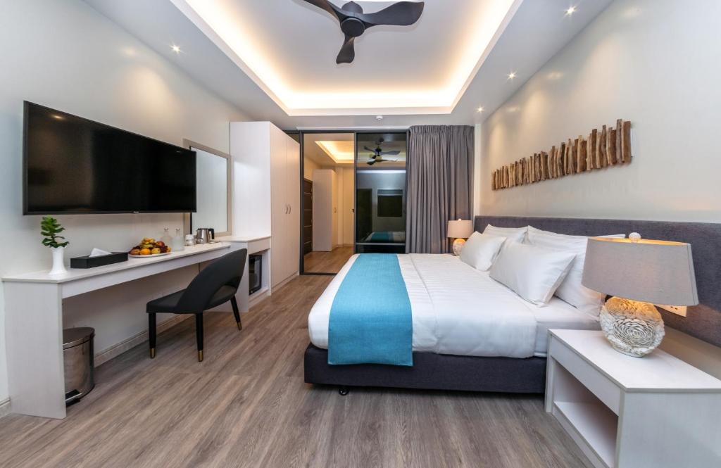 SKY BEACH MALDIVES 5