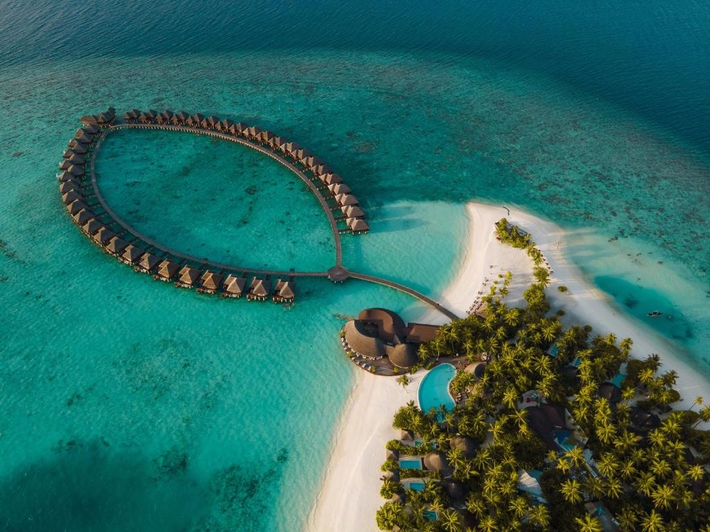 SUN SIYAM VILU REEF 5