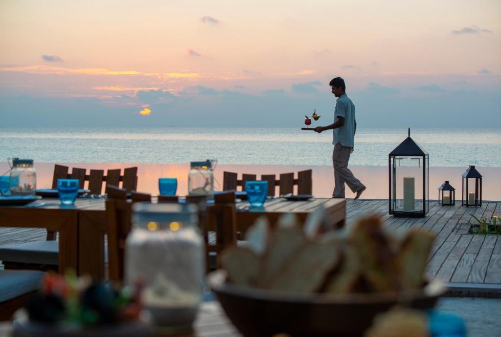 THE RESIDENCE MALDIVES AT DHIGURAH 4
