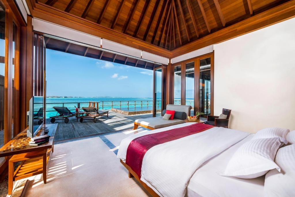 VILLA NAUTICA (PARADISE ISLAND) 4