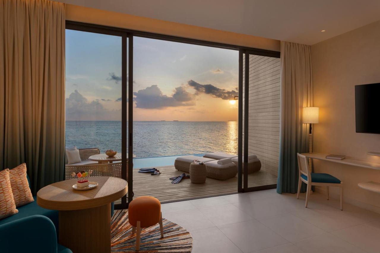 CENTARA MIRAGE LAGOON MALDIVES 4