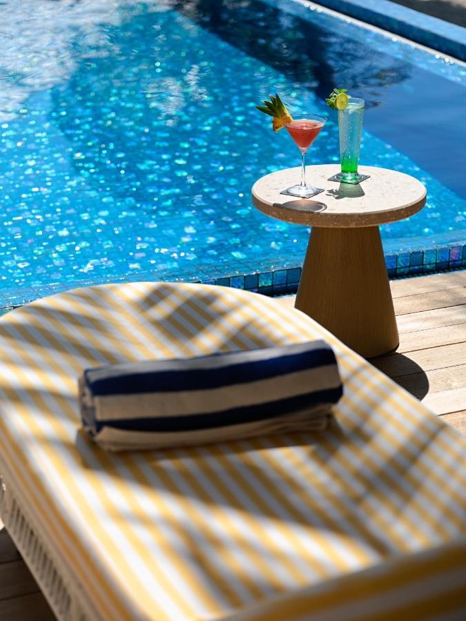 ERI MALDIVES (EX. ERIYADU ISLAND RESORT) 5