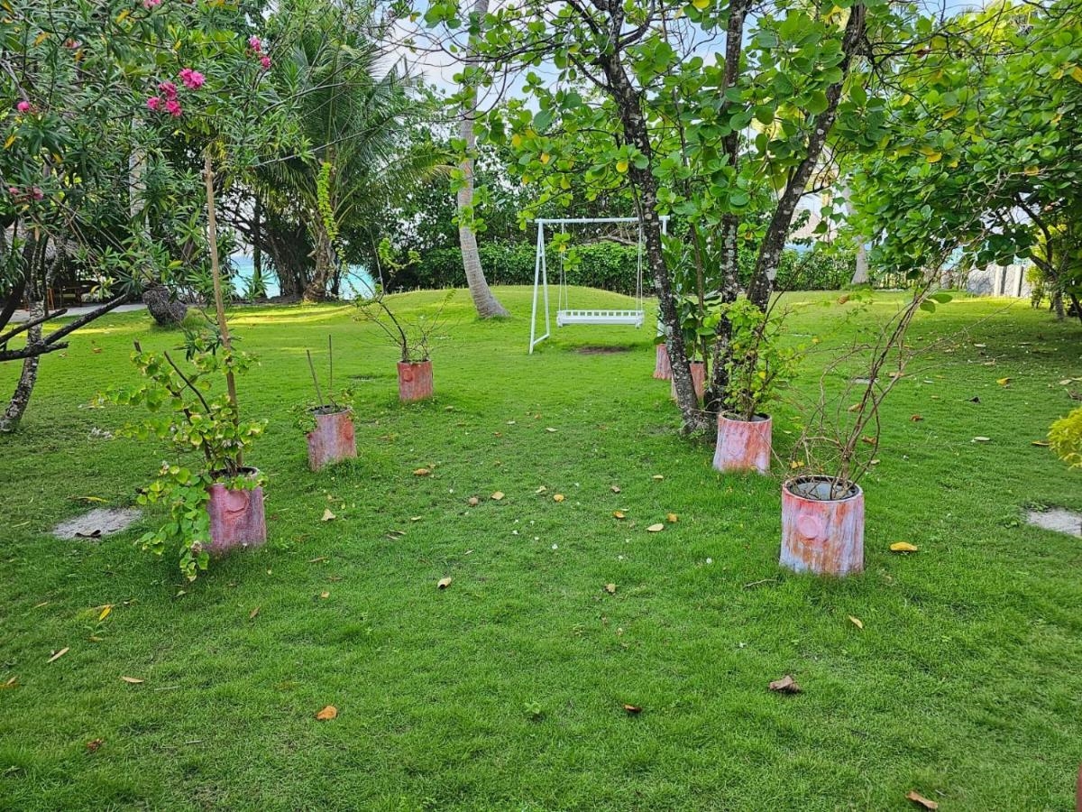 FILITHEYO ISLAND RESORT 5