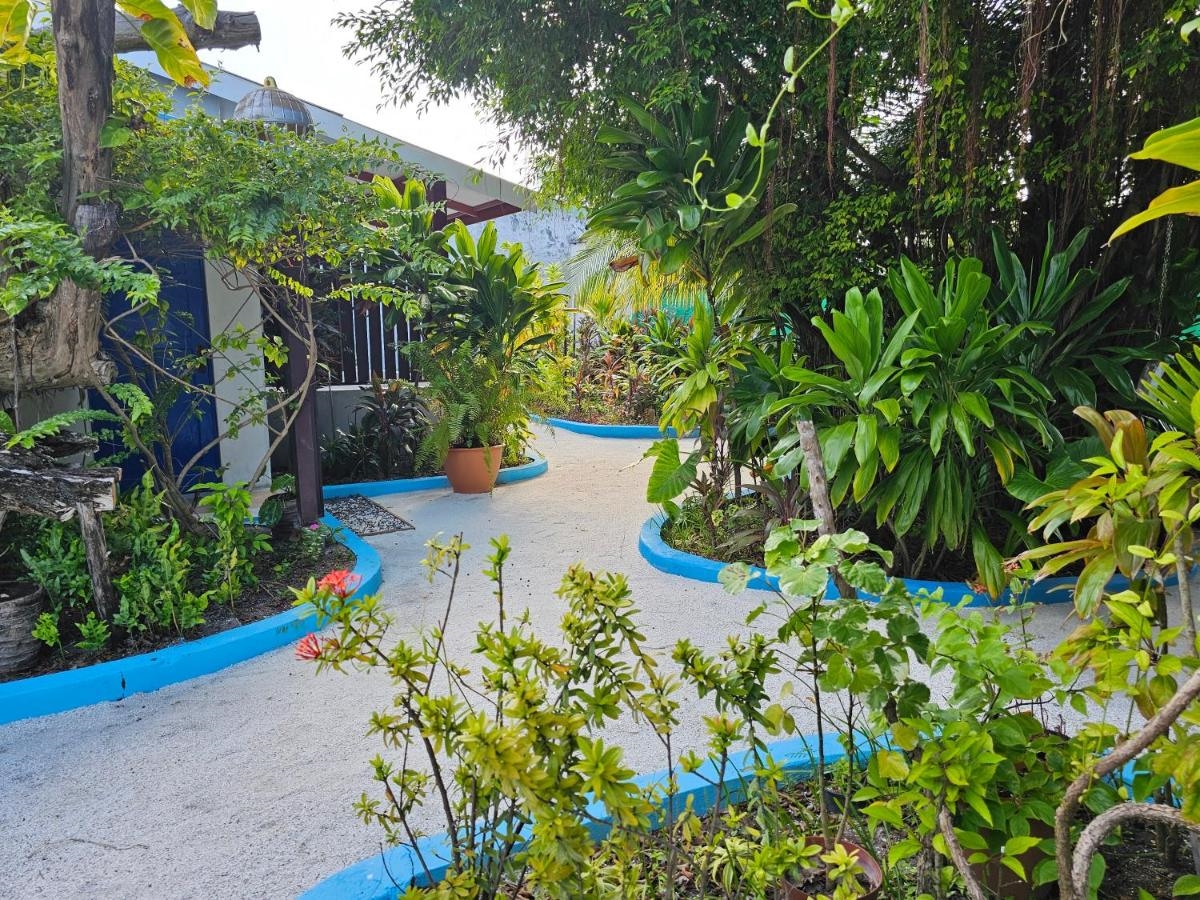 GARDEN ROOMS BY LAGOON VIEW 2
