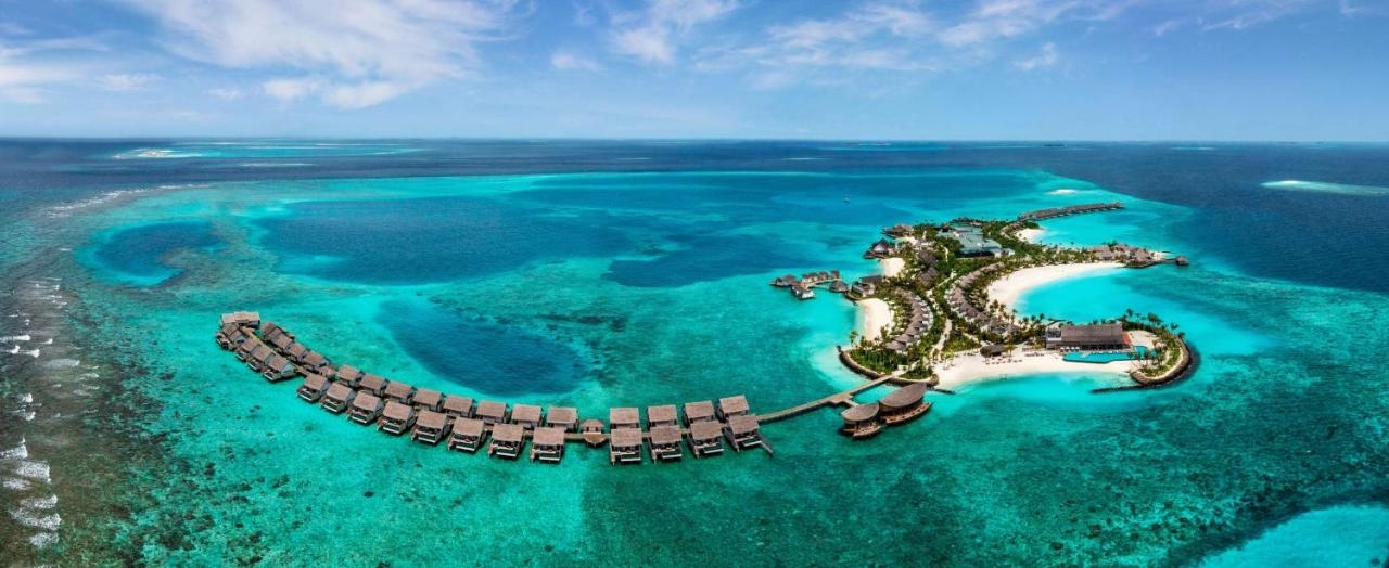 HILTON MALDIVES AMINGIRI RESORT & SPA 2