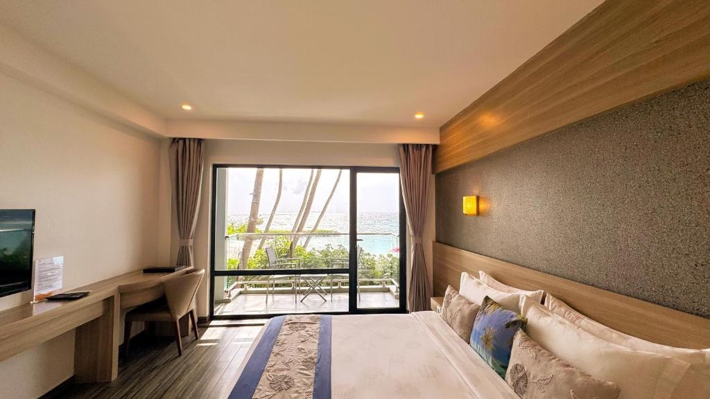 KAANI GRAND SEAVIEW 3