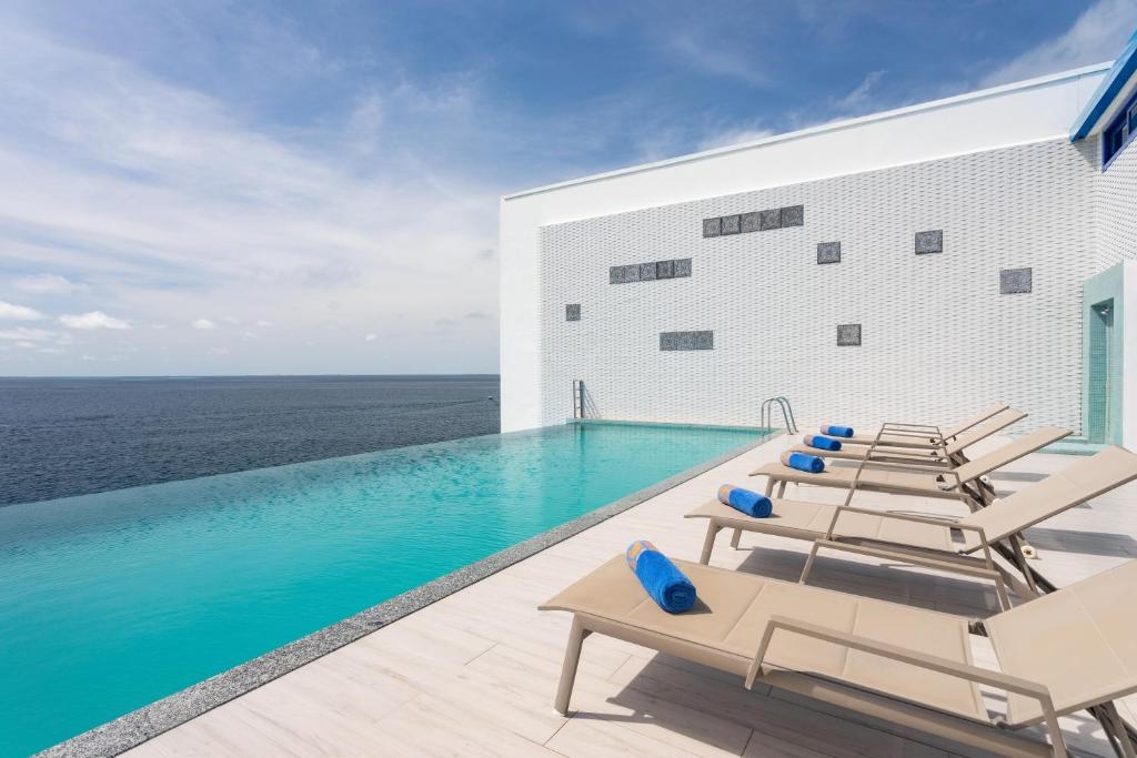 KAANI PALM BEACH 3