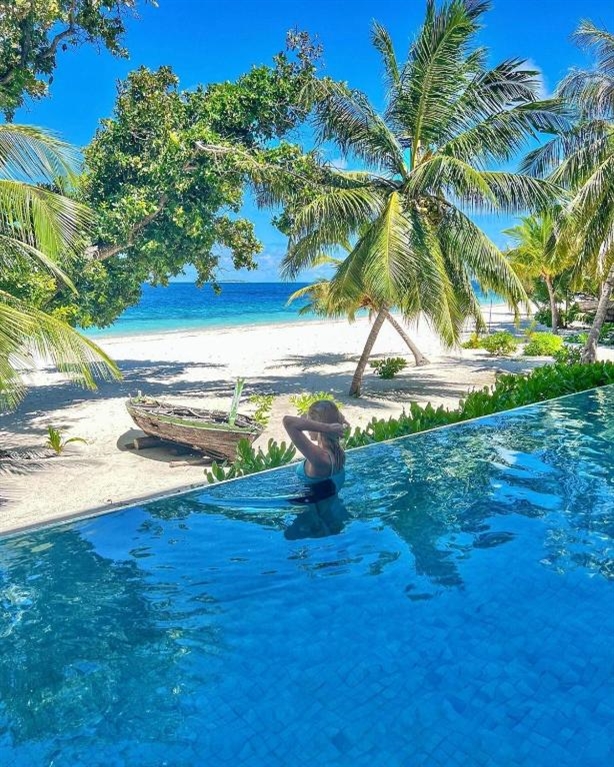 KIHA BEACH MALDIVES