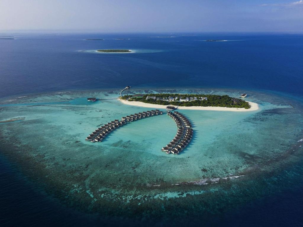 KUREDHIVARU RESORT & SPA (EX. MOVENPICK RESORT KUREDHIVARU)