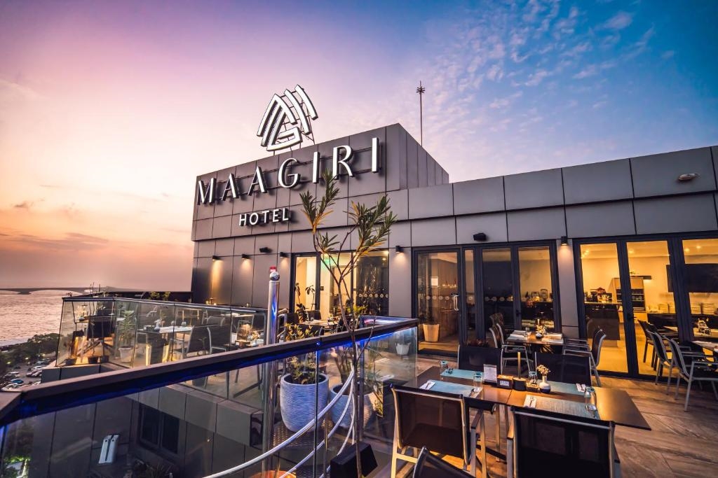 MAAGIRI HOTEL 3