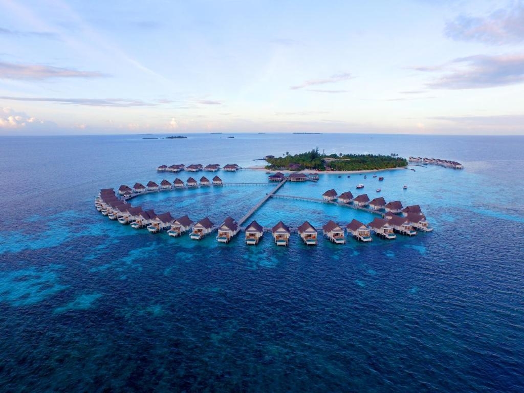 MACHCHAFUSHI ISLAND RESORT & SPA, THE CENTARA COLLECTION 5