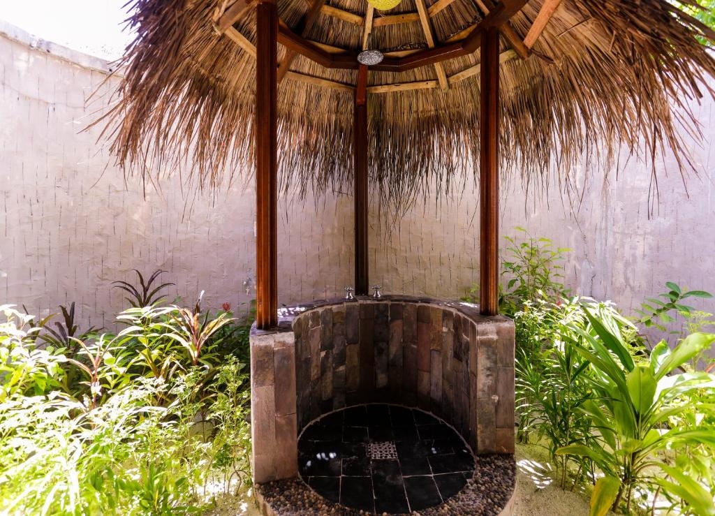MEDHUFUSHI ISLAND RESORT 2