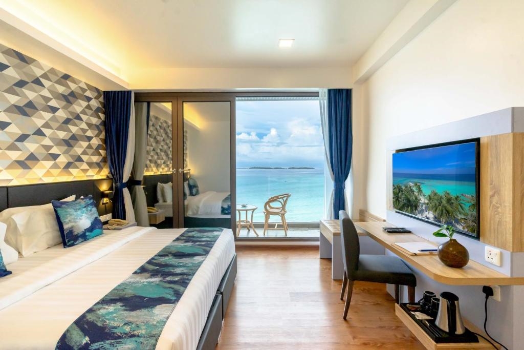 ARENA BEACH HOTEL 5