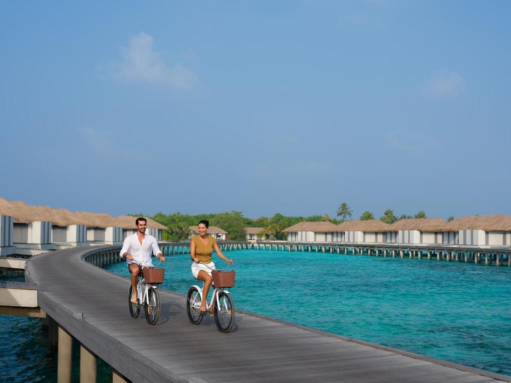 NOKU MALDIVES 2