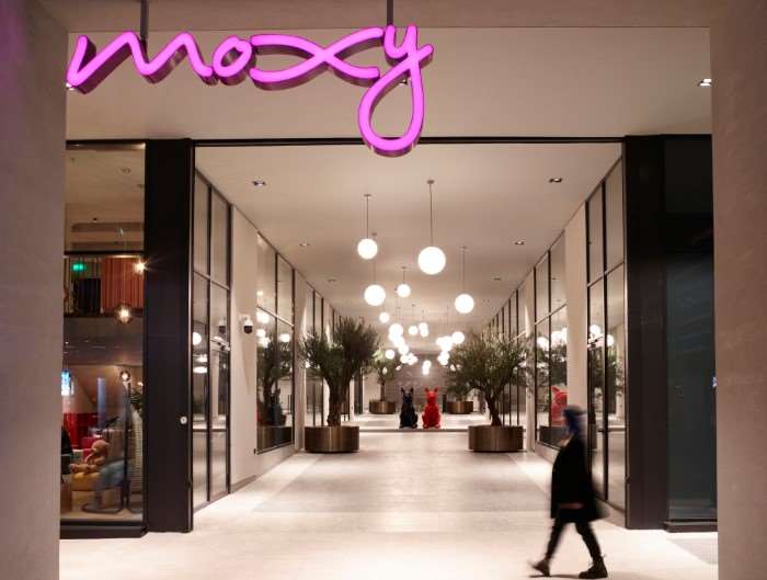 MOXY ATHENS CITY 4