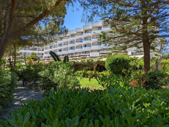 APOLLONIA BEACH RESORT & SPA 3