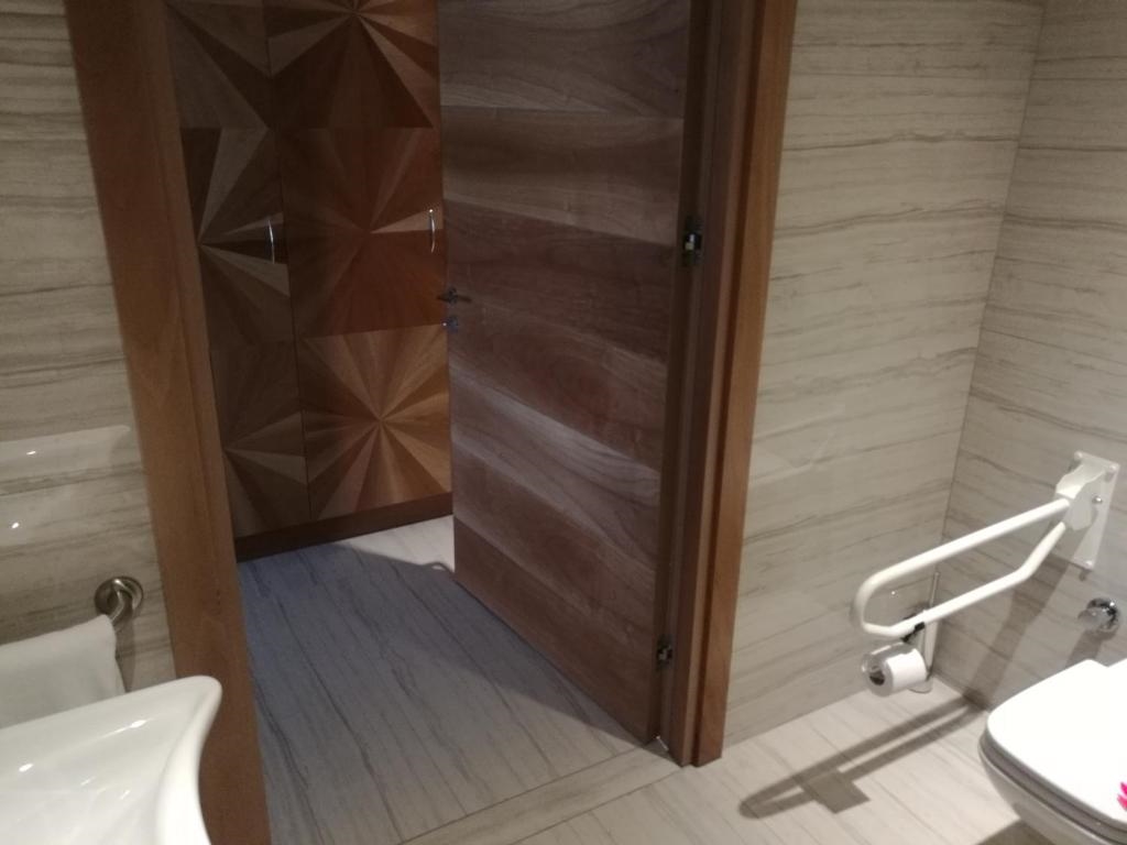 Acanthus and Cennet Barut Collectio 5
