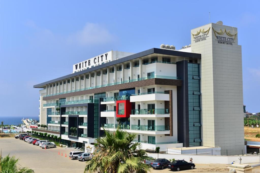 White City Resort Hotel 5