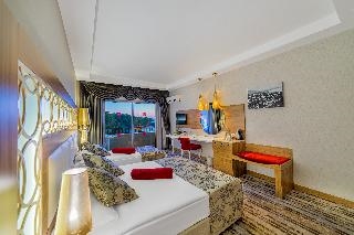 Justiniano Deluxe Resort Hotel 4