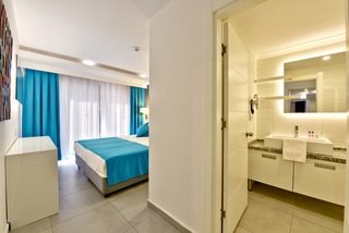 Green Garden Suites Hotel 2