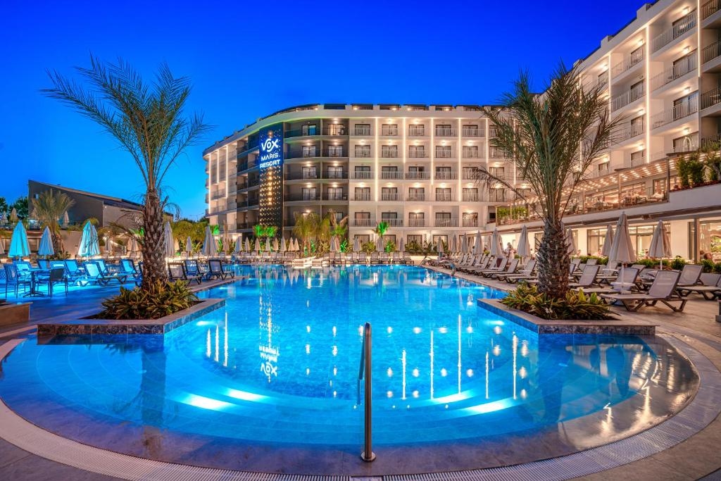 Vox Maris Resort Adults Only 3