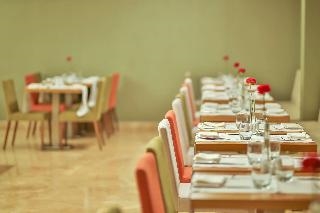 Ramada Istanbul Taksim 5