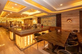 Ramada by Wyndham Istanbul Pera 2