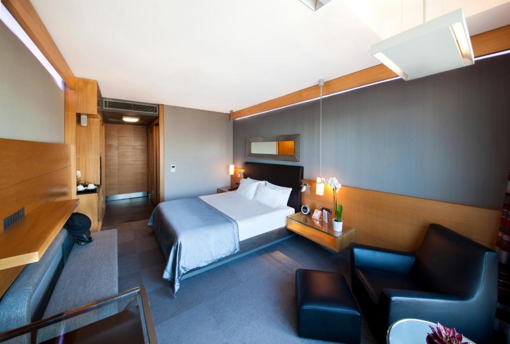 Point Hotel Barbaros 2