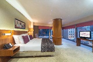 Crowne Plaza Harbiye 3