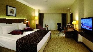 Crowne Plaza Harbiye 5