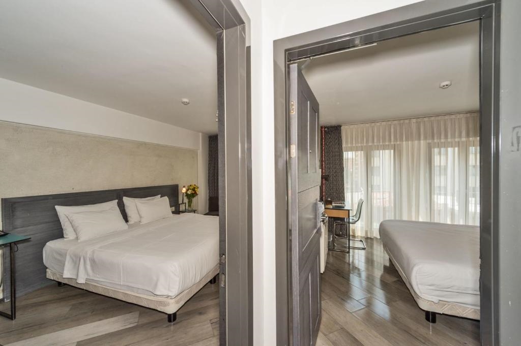 Faros Hotel Taksim 4