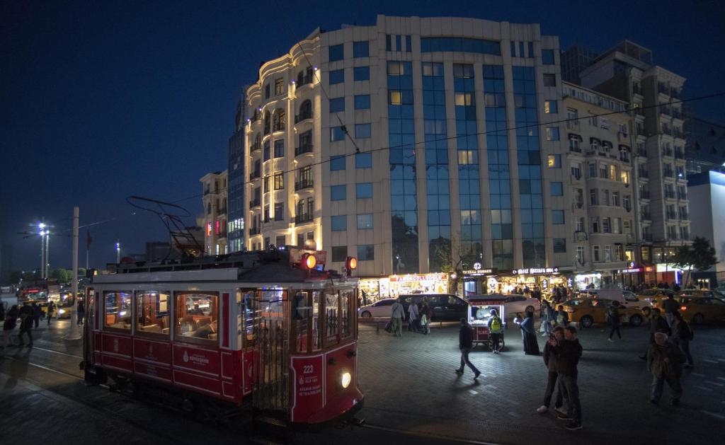 Taksim Square Hotel 4