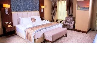 Grand Aras Hotel & Suites