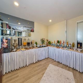 Great Fortune Hotel & Spa 3