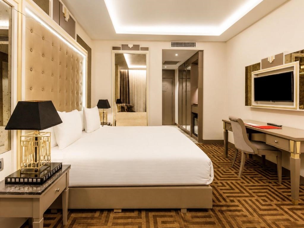 Ramada By Wyndham Istanbul Golden Horn