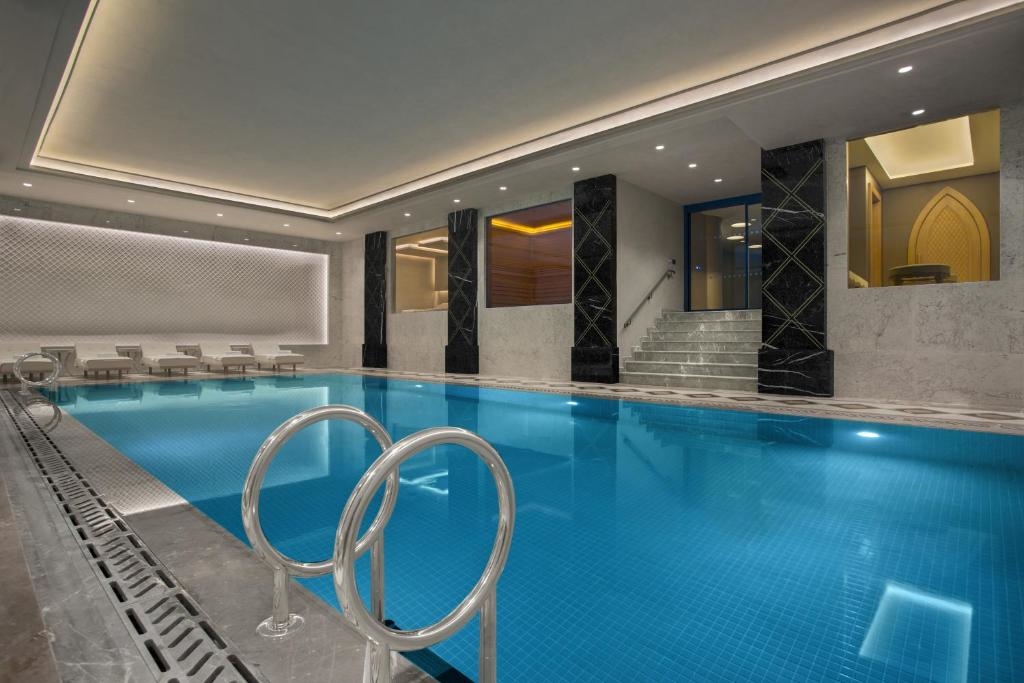 Lazzoni Hotel 4