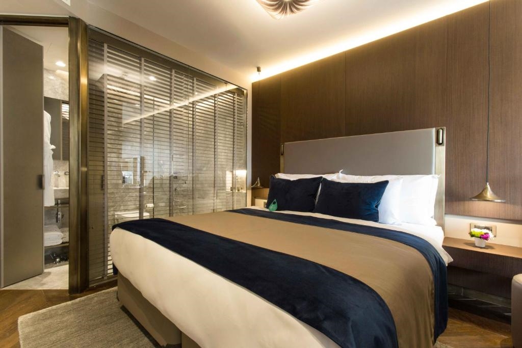 Noble22 Suites 3