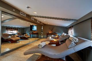 Renata Suites Boutique Hotel 5