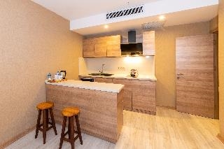 38 Hotel 5